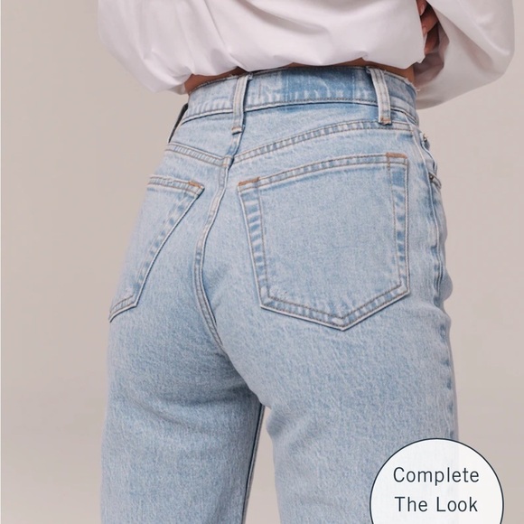 Abercrombie & Fitch Size 24 (37 in waist) The 90's Relaxed High Rise Jeans - Picture 4 of 14